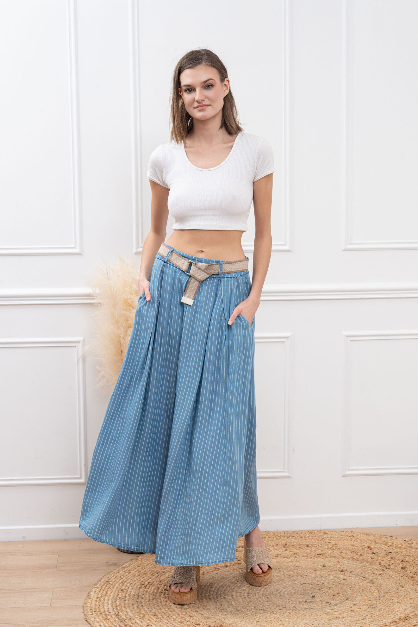 Wholesaler Happy Look - Long skirt in striped denim effect with belt