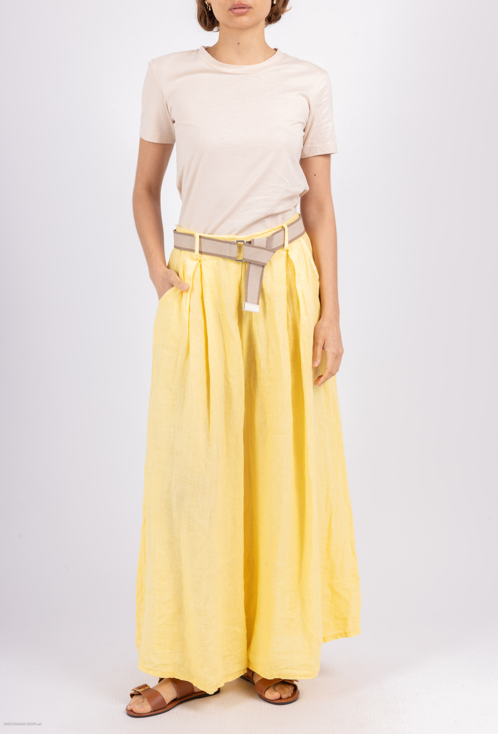 Großhändler Happy Look - Große Leinenhosen - Gürtel zur Verfügung gestellt