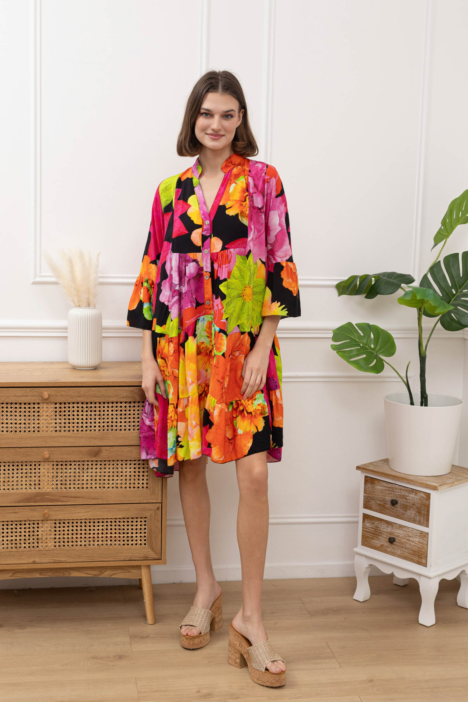 Grossiste Happy Look - Robe longueur genoux en viscose imprimée floral