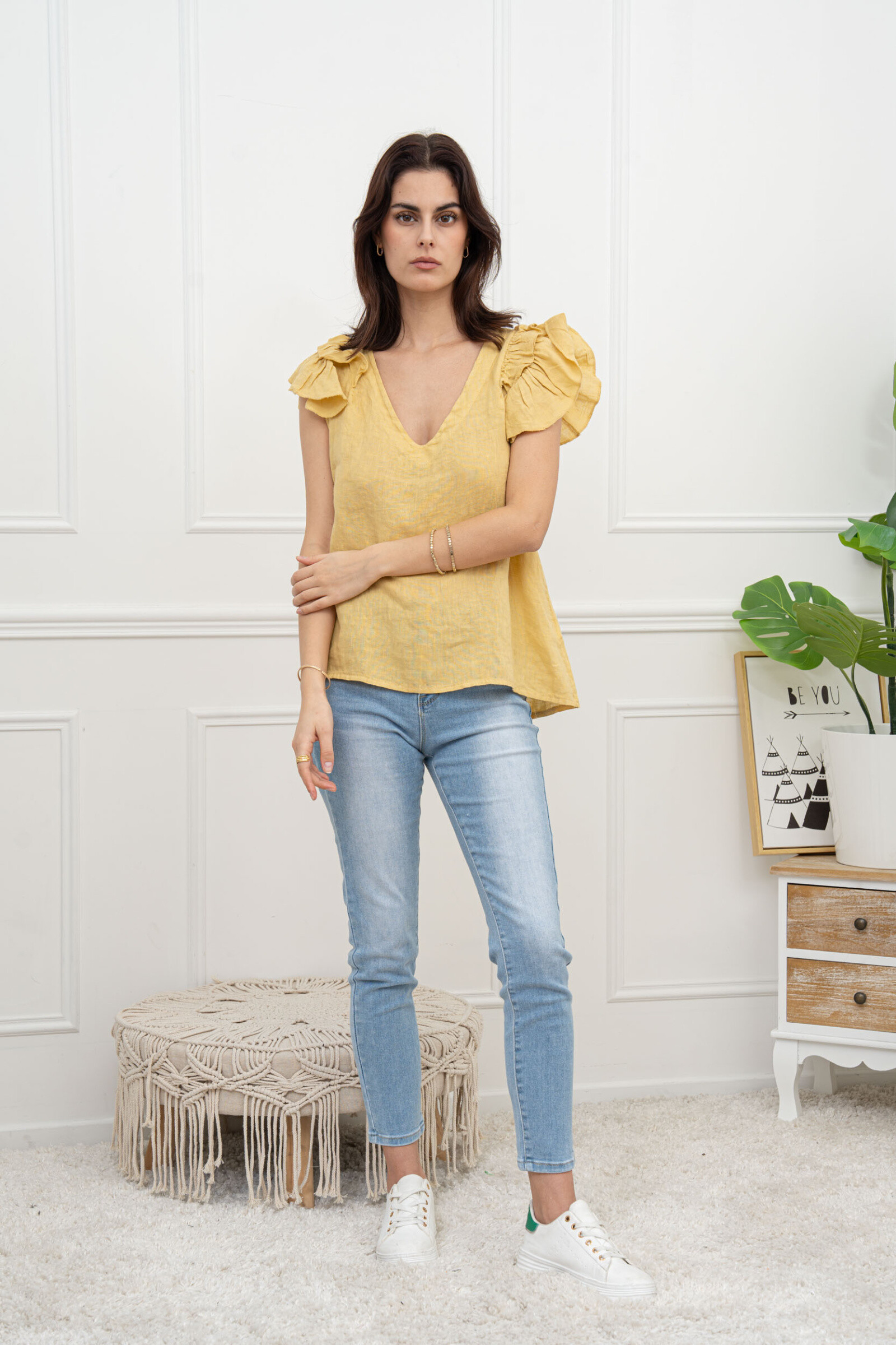Grossiste Happy Look - Top Sans Manches en Lin – Col V et Légèreté Naturelle