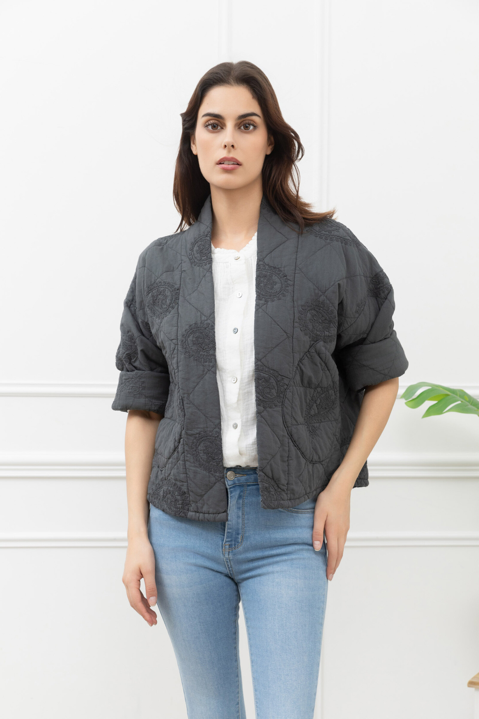Wholesaler Happy Look - Short embroidered quilted jacket