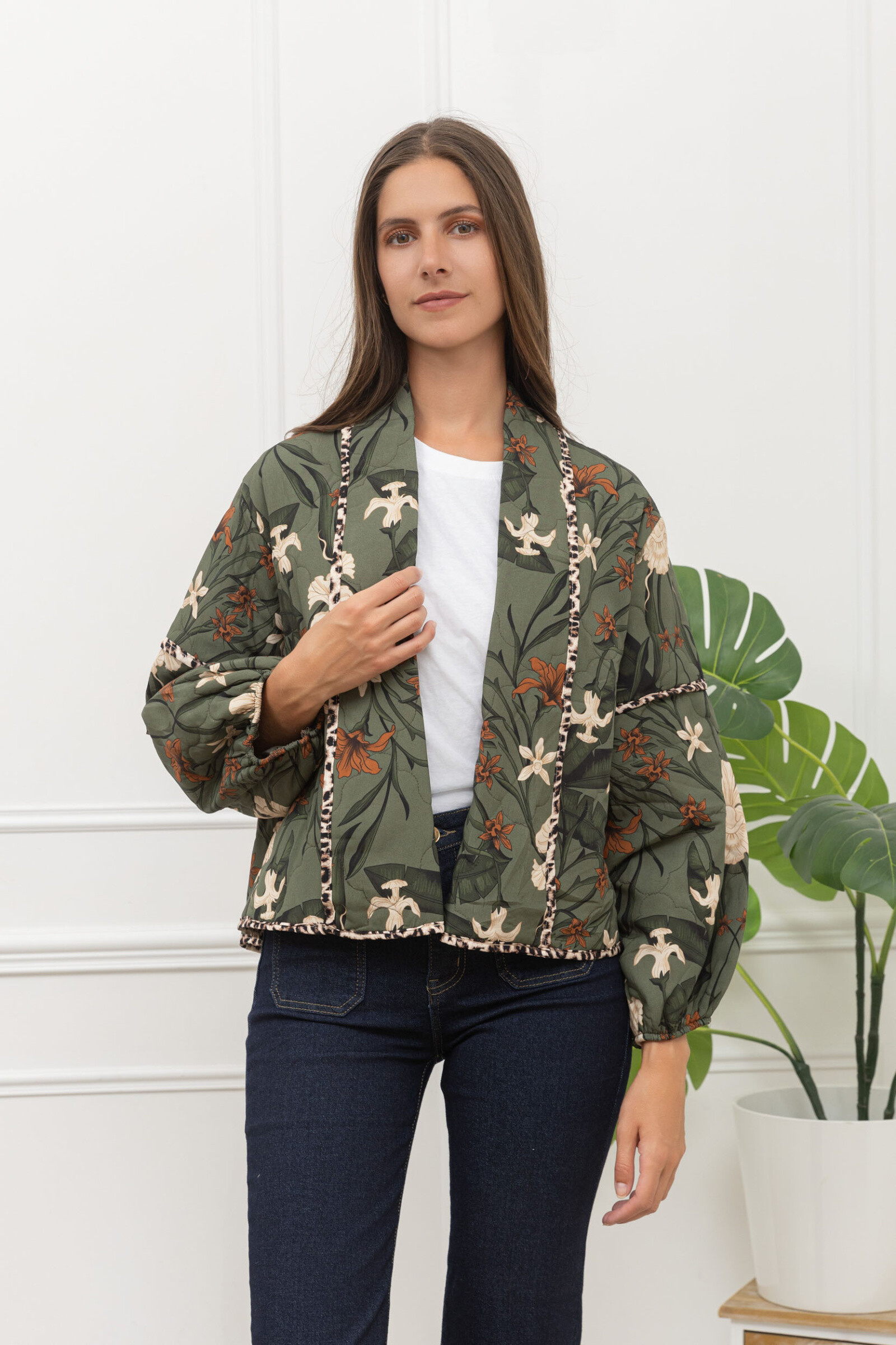 Grossiste Happy Look - Veste matelassé imprimé floral manches bouffante LOLA