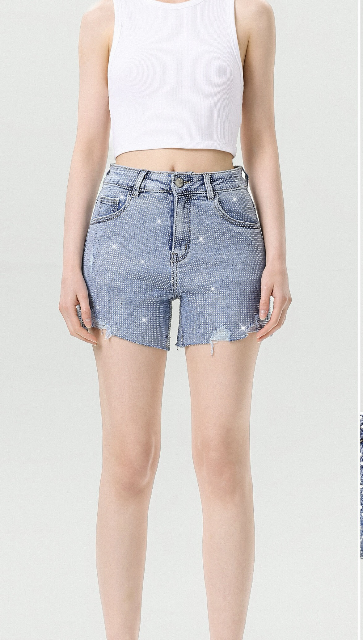 Grossiste HELLO MISS - Short en jean strass