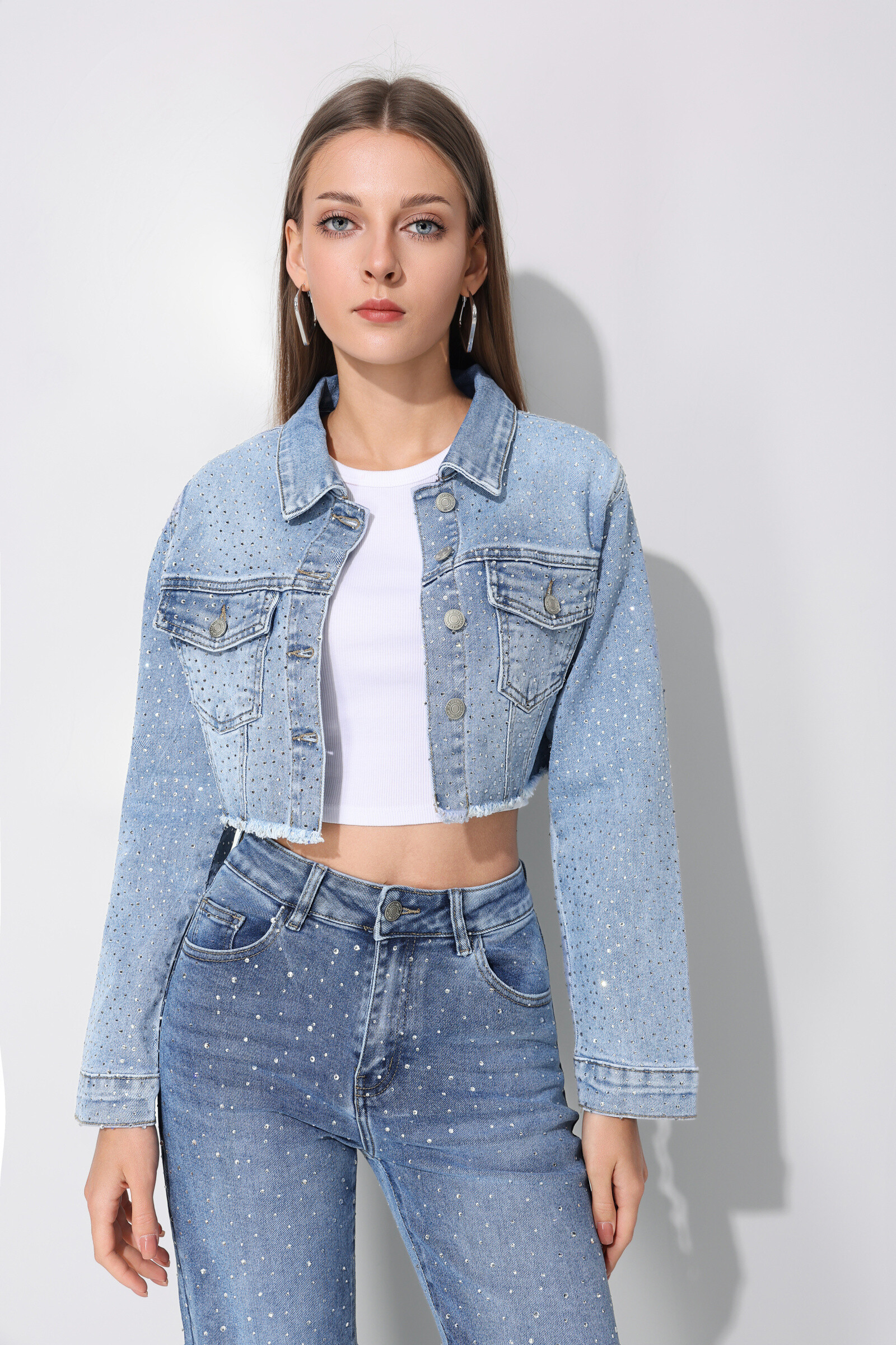 Grossiste HELLO MISS - Veste en jean strass