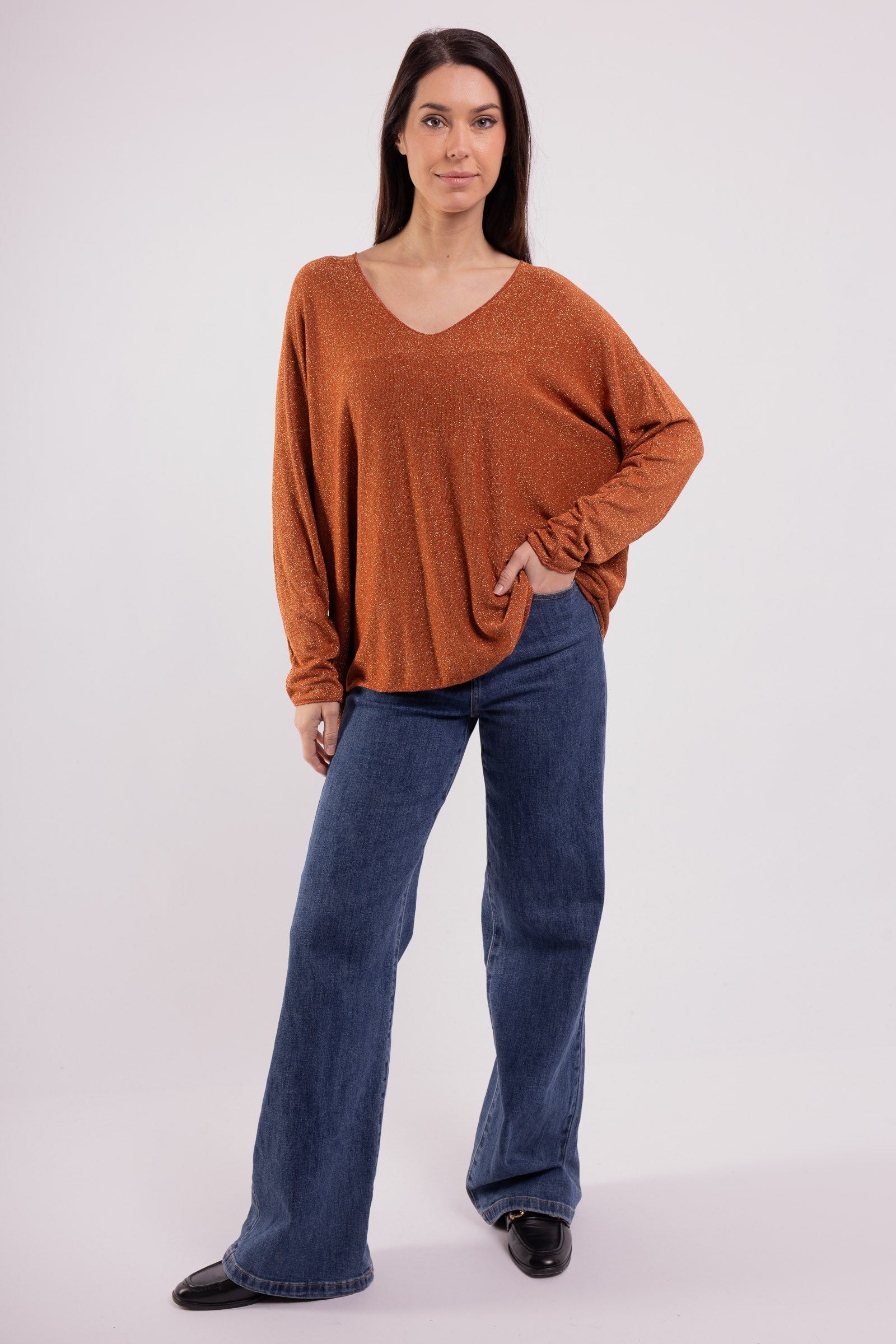 Wholesaler HERYA - Sequined long sleeve top