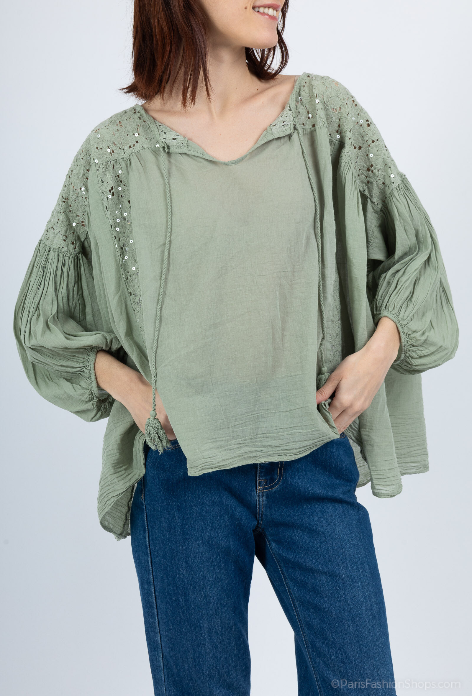Wholesaler HÉRA - Rhineard lace blouse