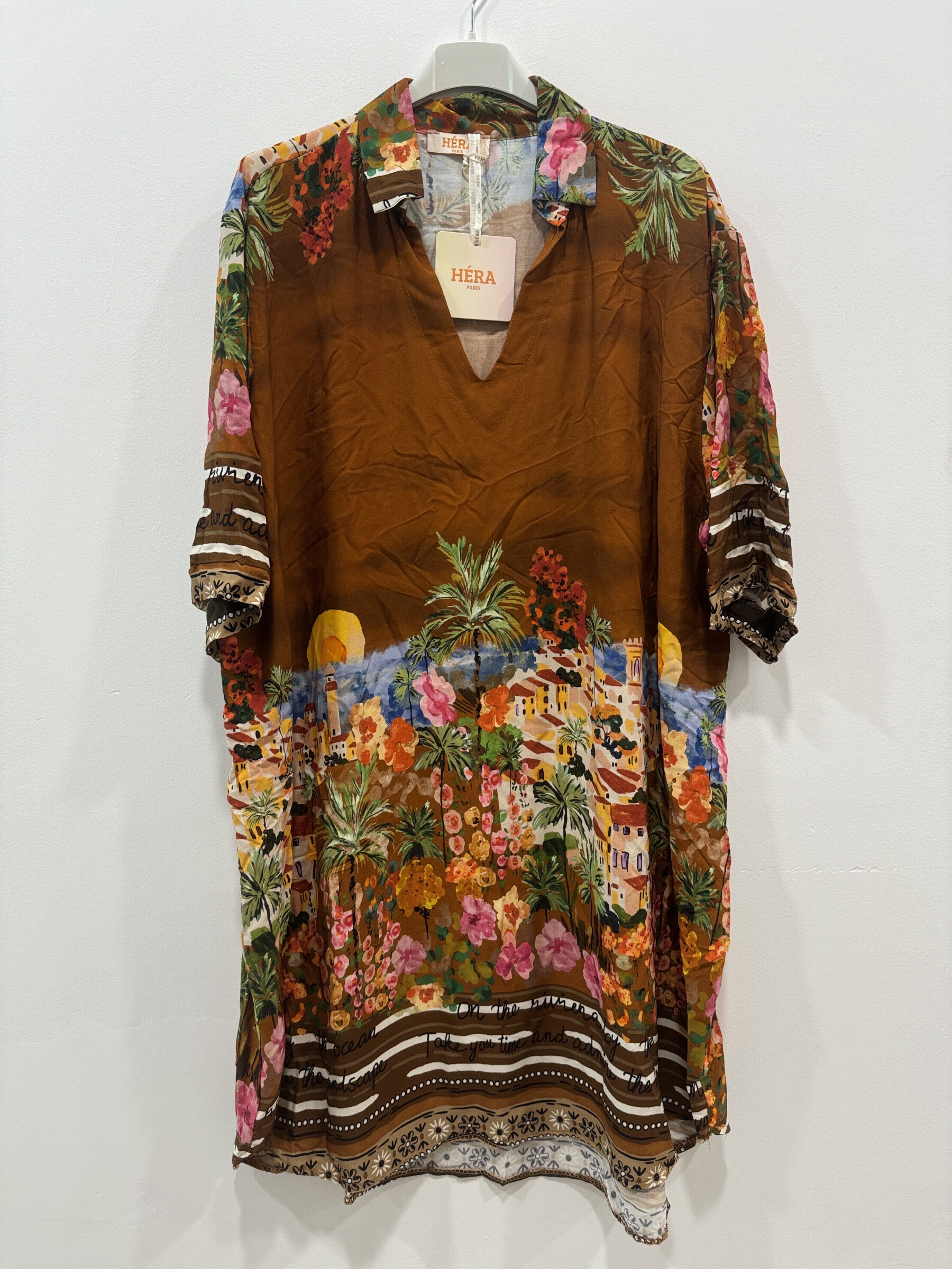 Großhändler HÉRA PARIS - Kleid mit Landschaftsdruck