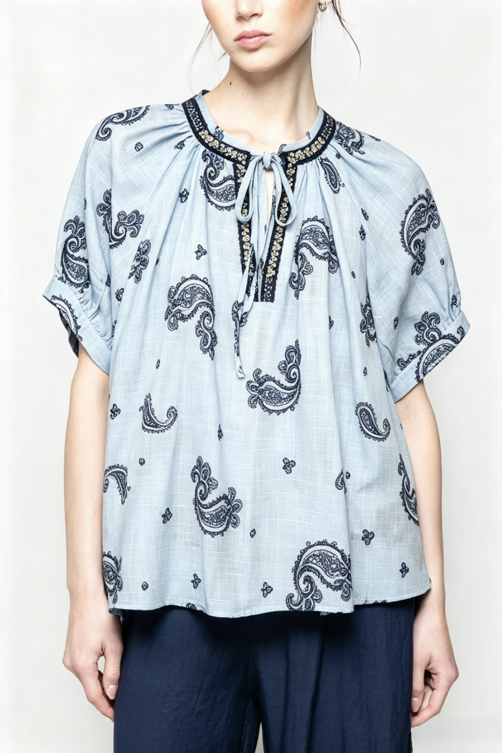 Wholesaler HF Fashion - Three-quarter sleeve shirt with rhinestone neckline, ribbon, and embroidery