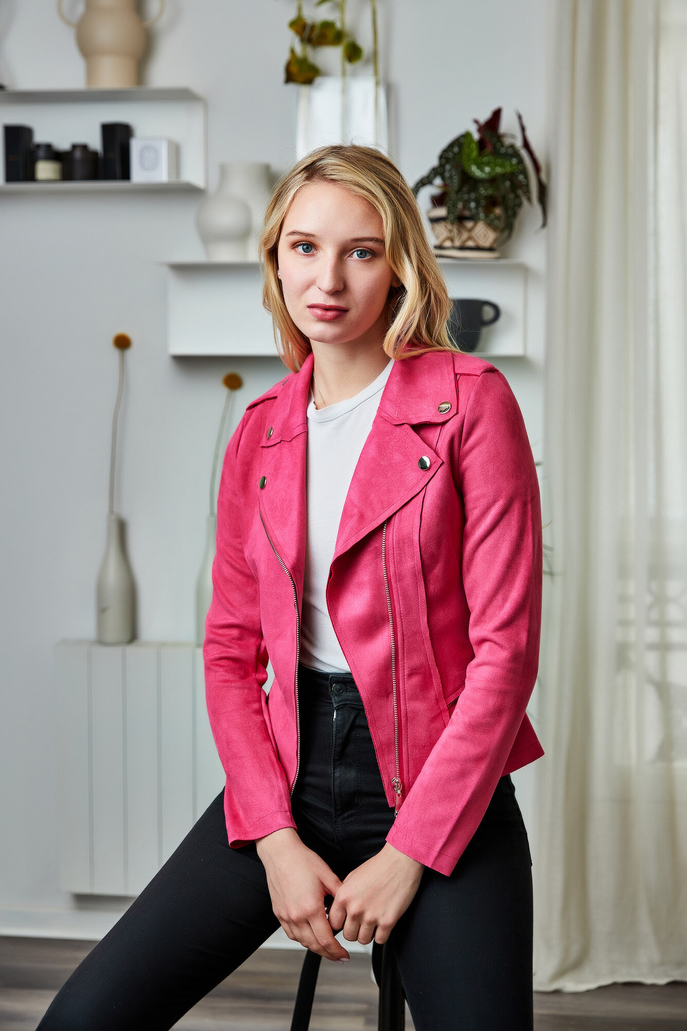 Wholesaler HF - Suede jacket small and large size