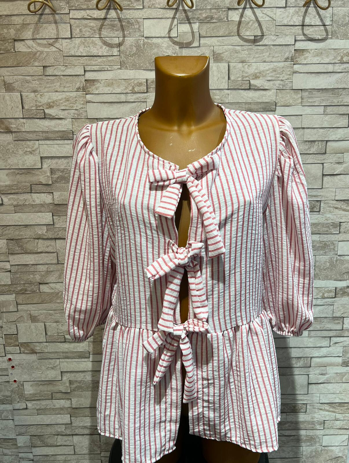 Wholesaler HJA diffusion - Striped tops