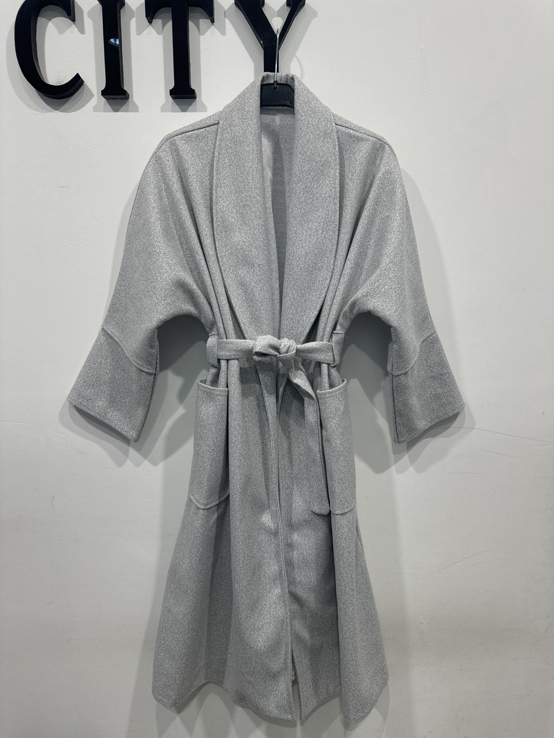 Wholesaler HK&City - lola