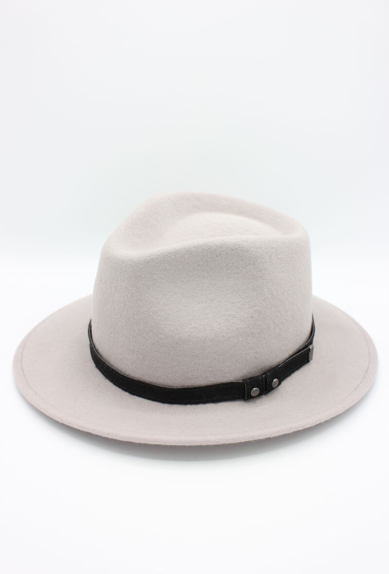 Grossista Hologramme Paris - Cappello italiano in pura lana con cintura nera