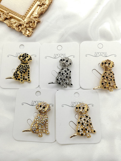 Grossiste I.L JOLI B - Broche en Métal Chien Grossiste I.L JOLI B - Broche en Métal Chien