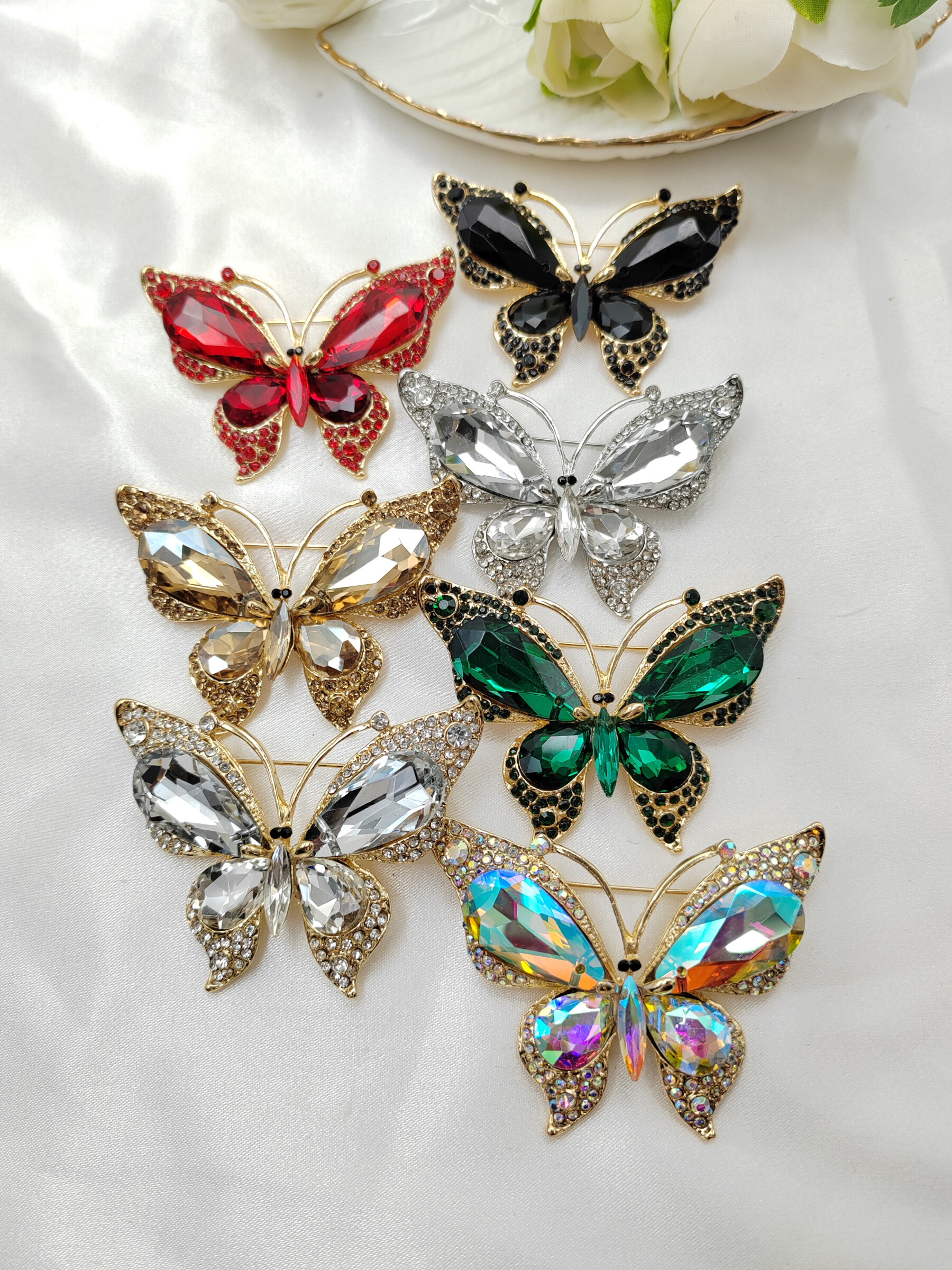 Wholesaler I.L JOLI B - Pin