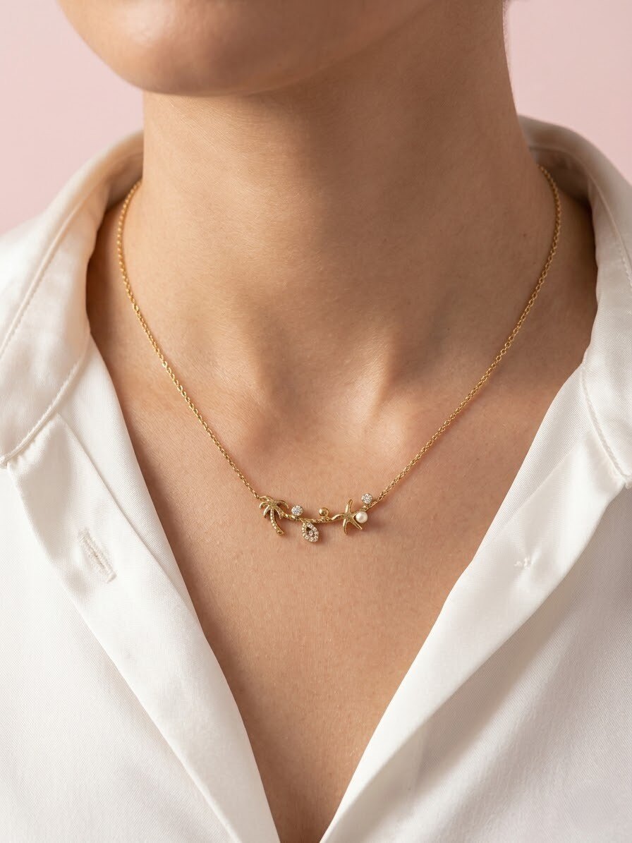 Collier fantaisie doré 5 rangées perles grena et blanches