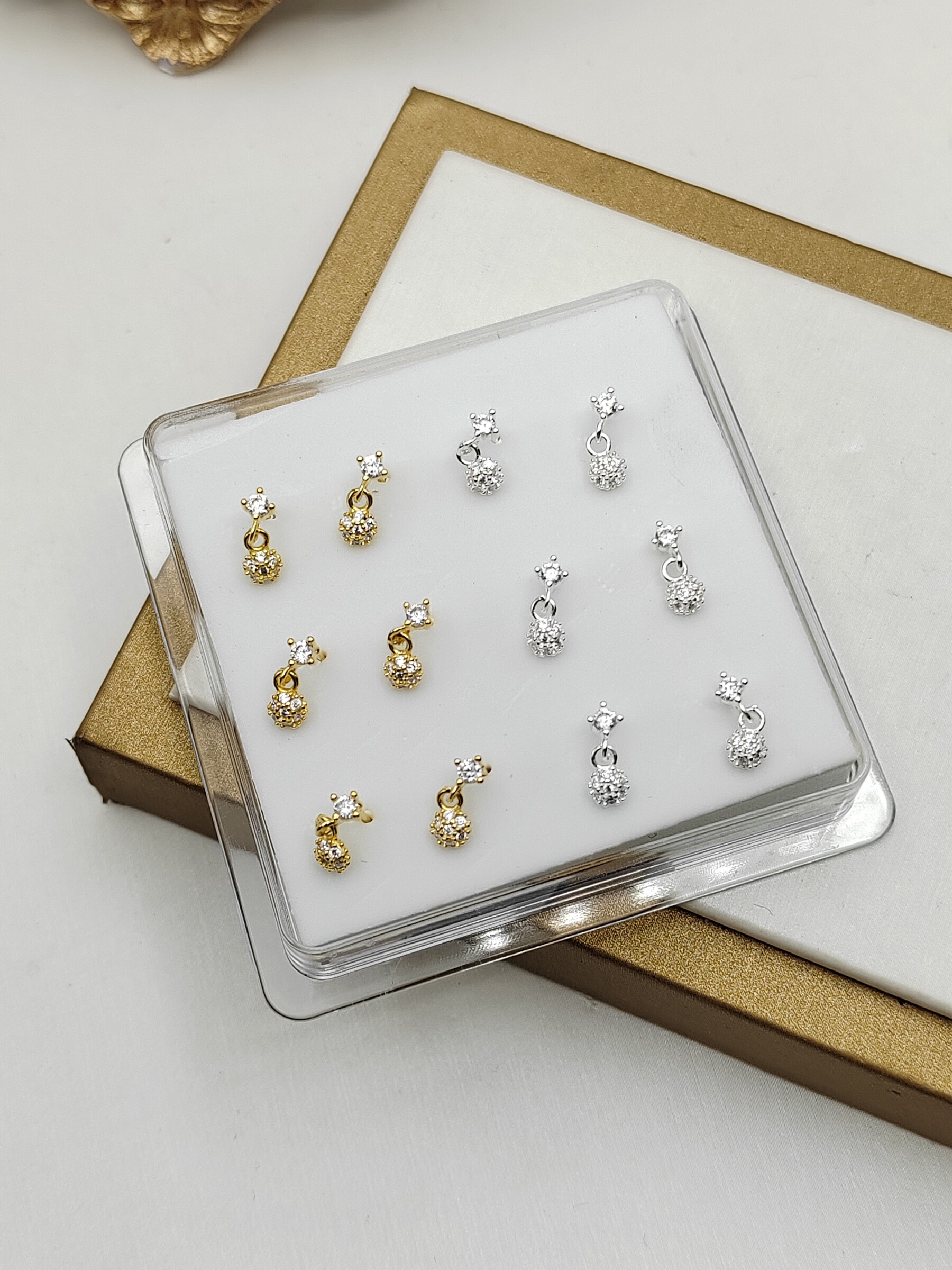 Grossiste I.L JOLI B - Boite de piercing de nez fantaisie