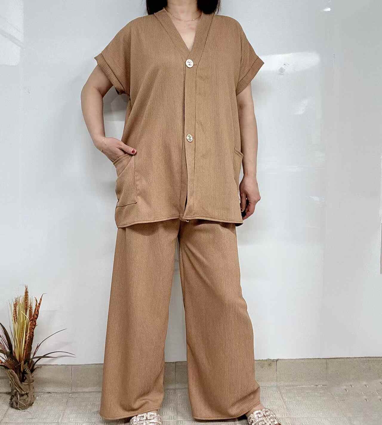 Grossiste I'Mod - Ensemble 2 pièces gilet boutonné à manches courte et pantalon large