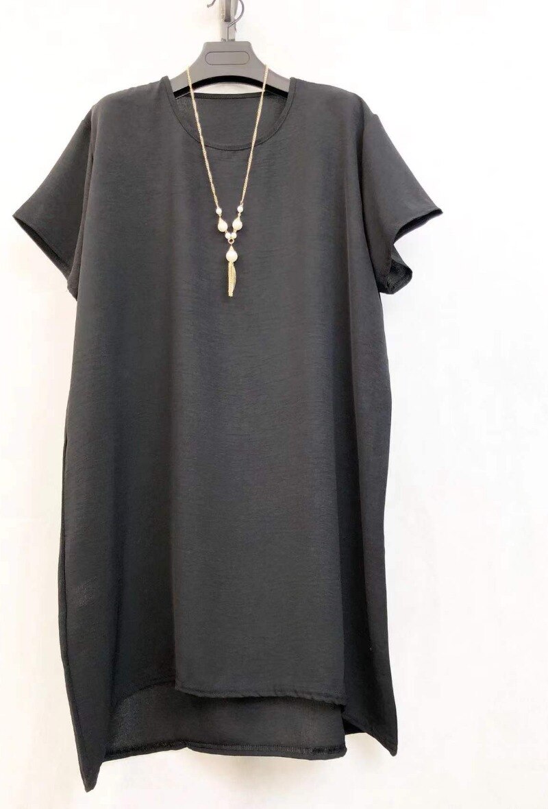 Wholesaler I'Mod - Short dress with necklace