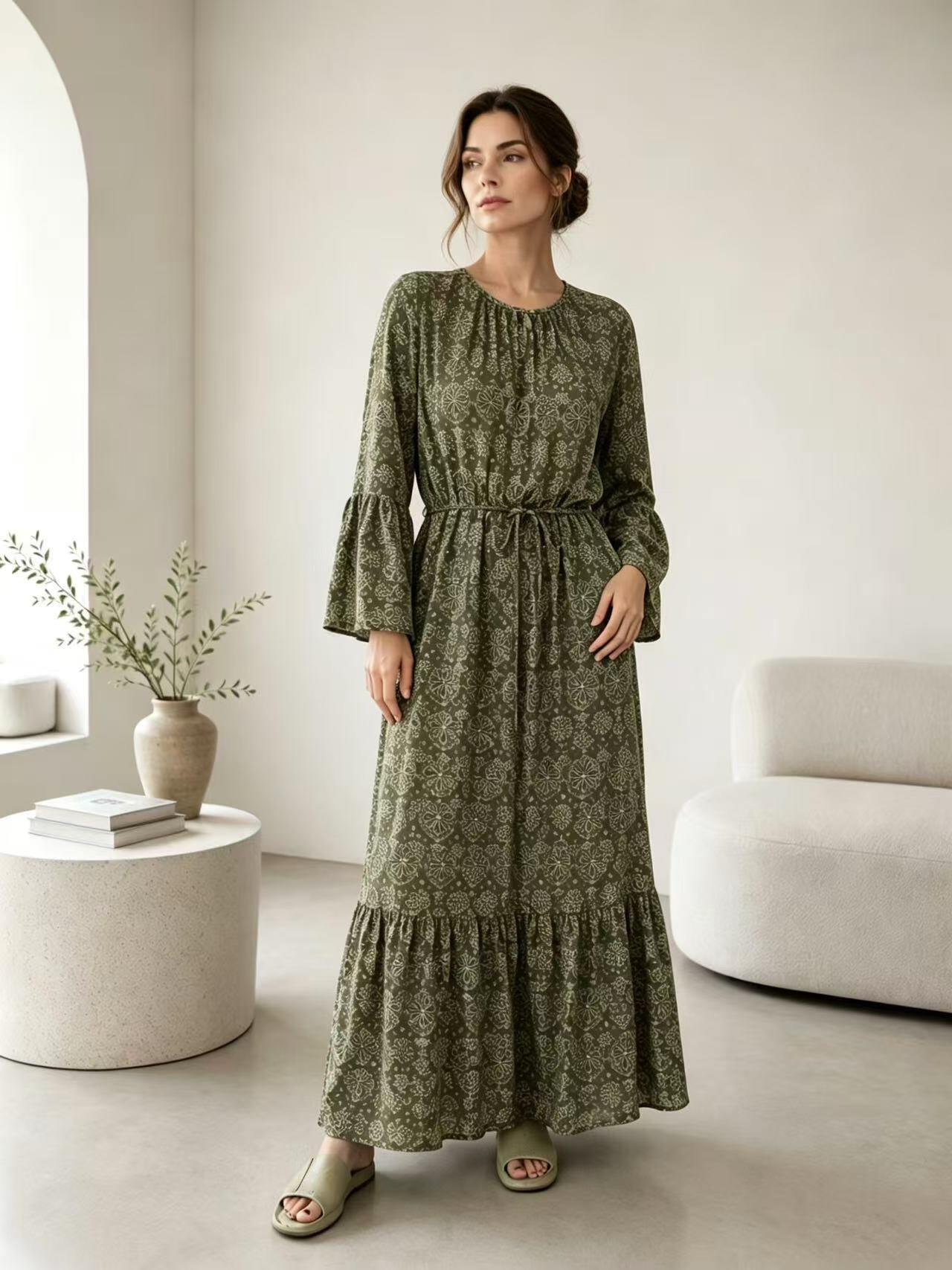 Mayorista I'Mod - Vestido con volante estampado y cinturón