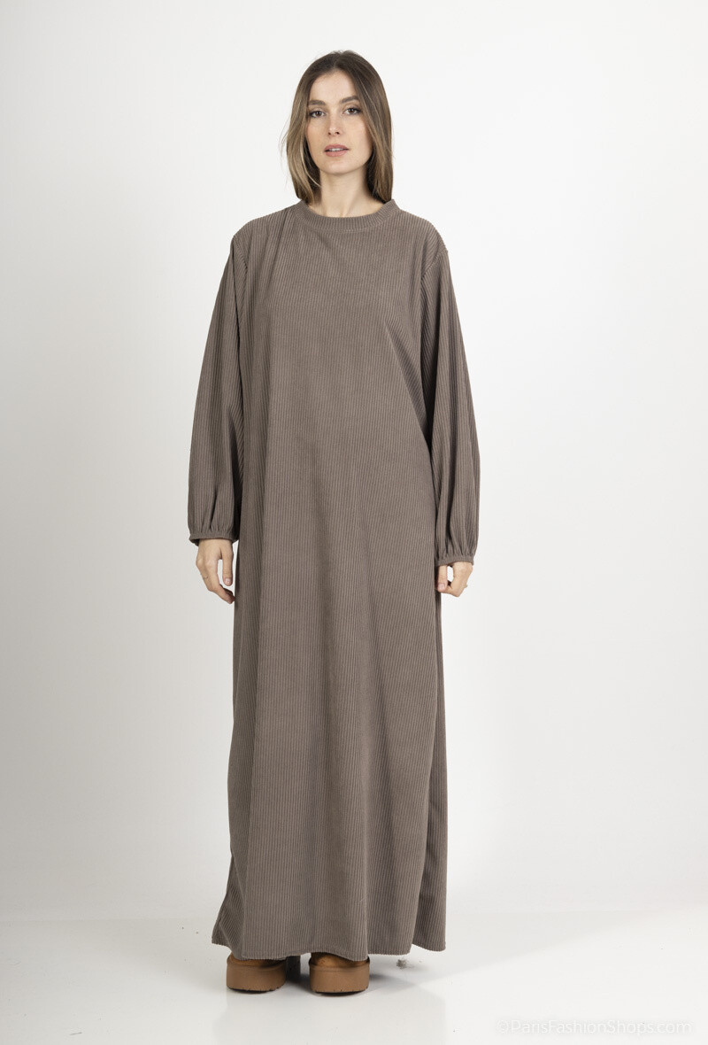 Grossista IDEAL OUTFIT - Abito abaya lungo e largo per donna.