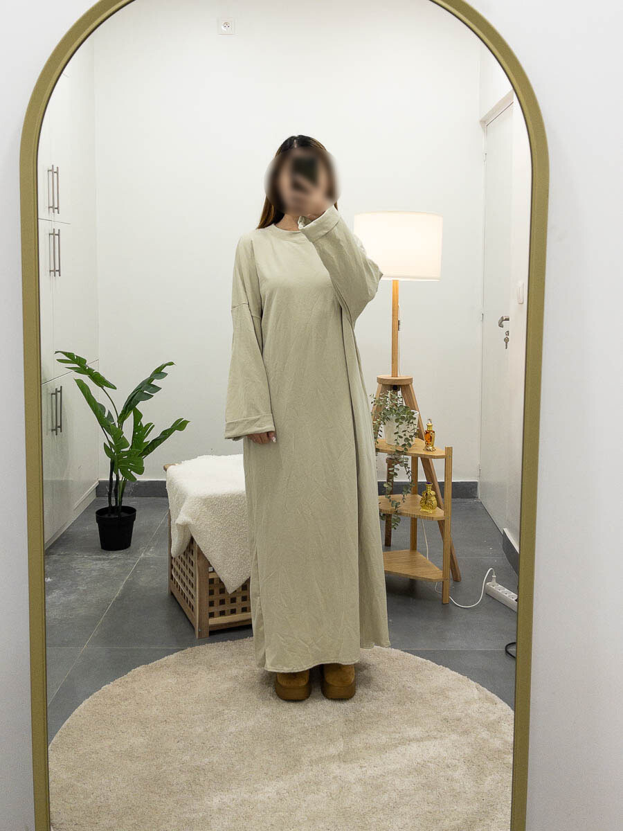 Grossiste IDEAL OUTFIT - Robe en coton épais avec un col rond