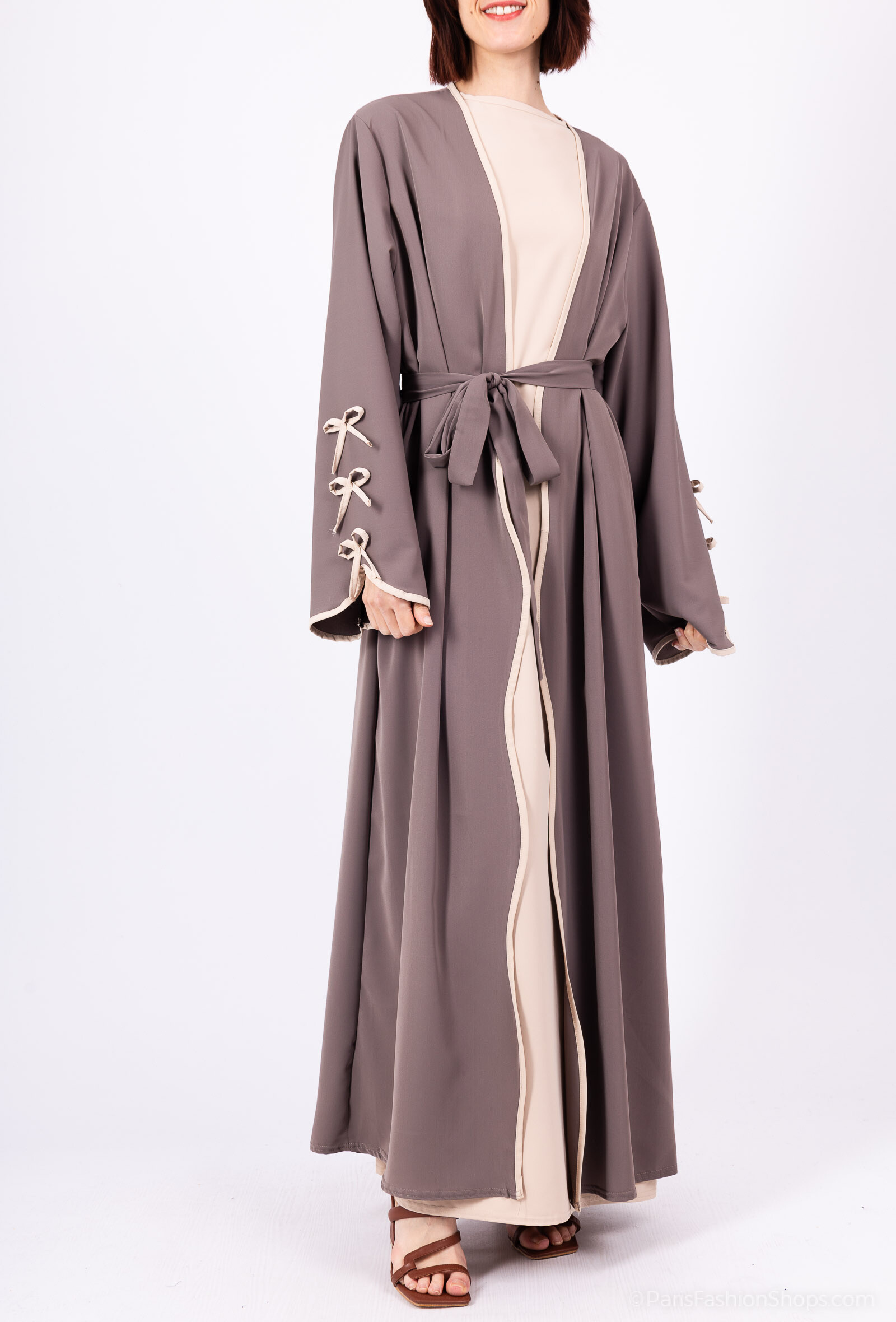 Grossiste IDEAL OUTFIT - Ensemble 2 pièces en soie de Médine avec nœuds sur les manches