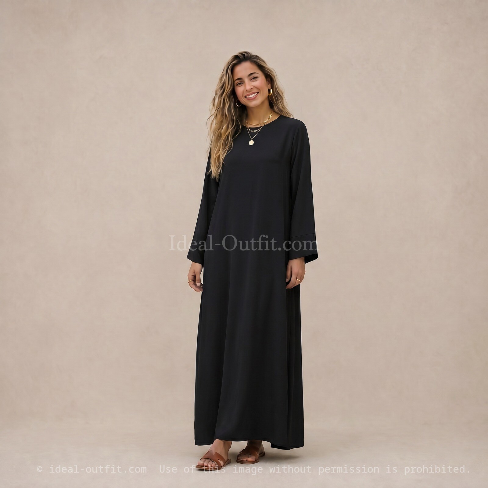 Wholesaler IDEAL OUTFIT - Flowy long silk dress