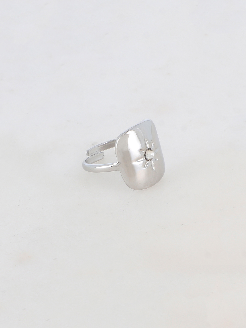 Grossista Ikita Paris - Anello sottile con elemento quadrato, stella e strass