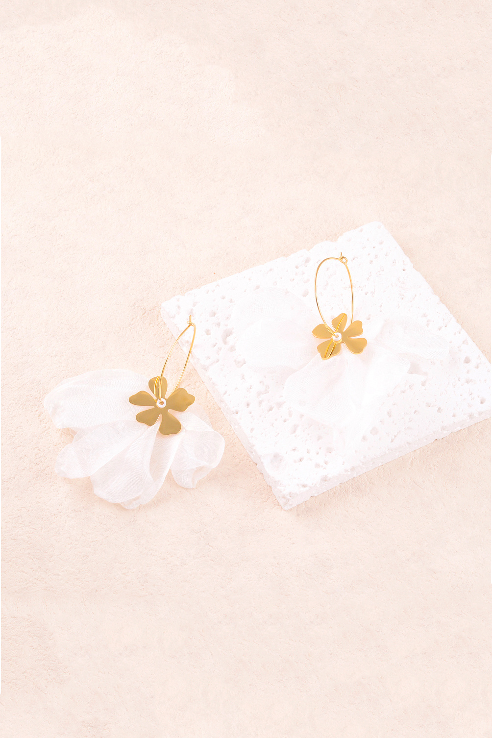 Wholesaler Ikita Paris - Creoles with flower and fabric