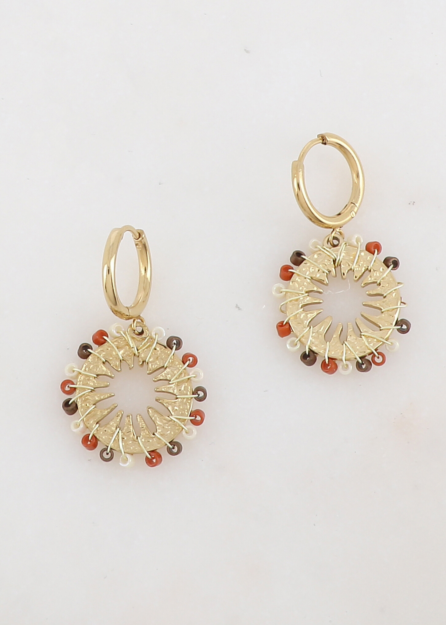 Wholesaler Ikita Paris - Creoles with openwork round room and rocky pearls