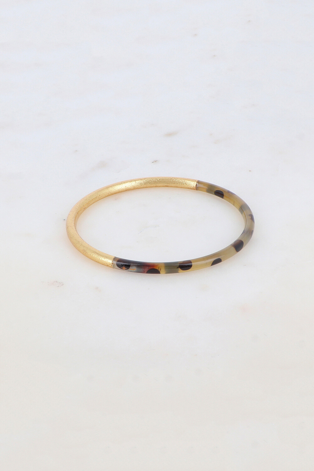 Mayorista Ikita Paris - Brazalete fino de cuerno de búfalo con estampado de leopardo y hojas doradas decorativas