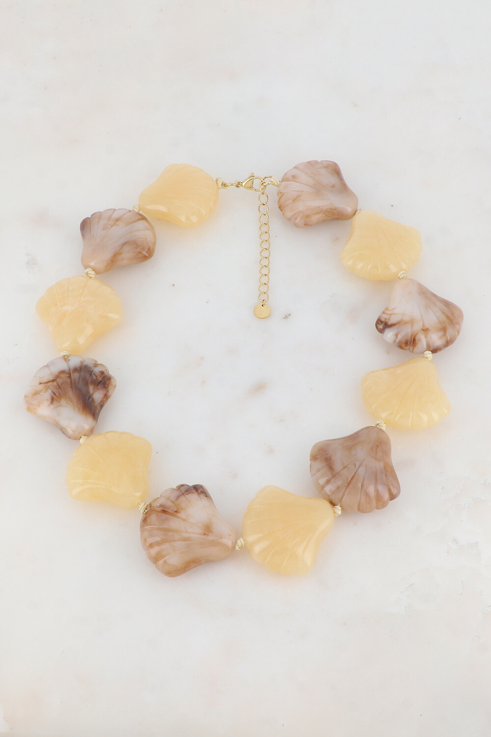 Wholesaler Ikita Paris - Necklace with resin pearls shellfish