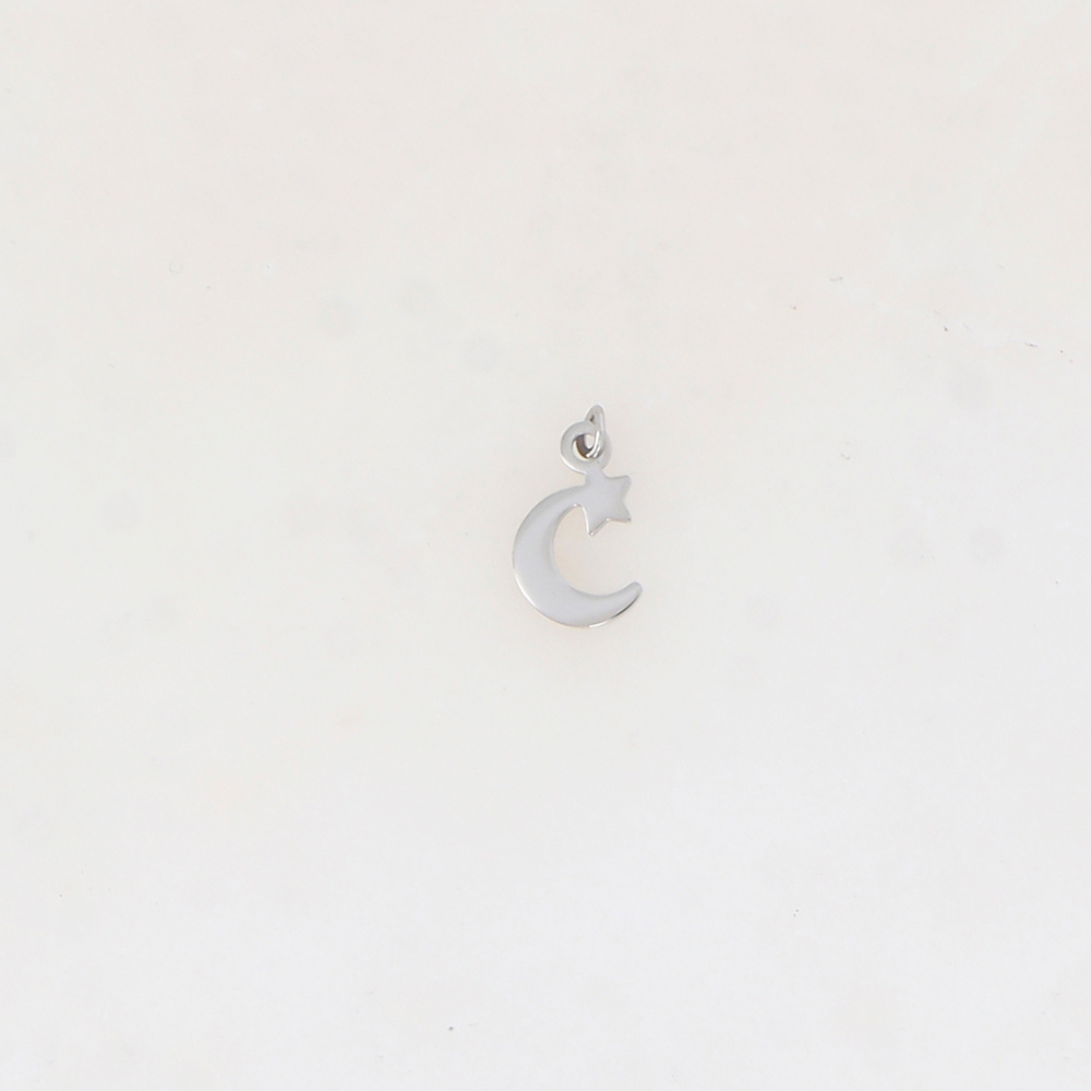 Großhändler Ikita Paris - SET VON 10 Mond- und Sternanhängern