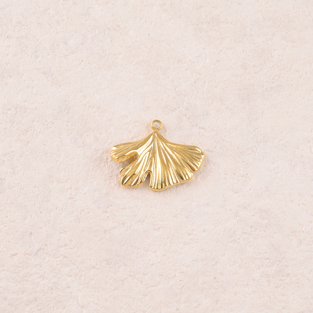 Wholesaler Ikita Paris - SET OF 3 Ginkgo Leaf Shaped Pendants