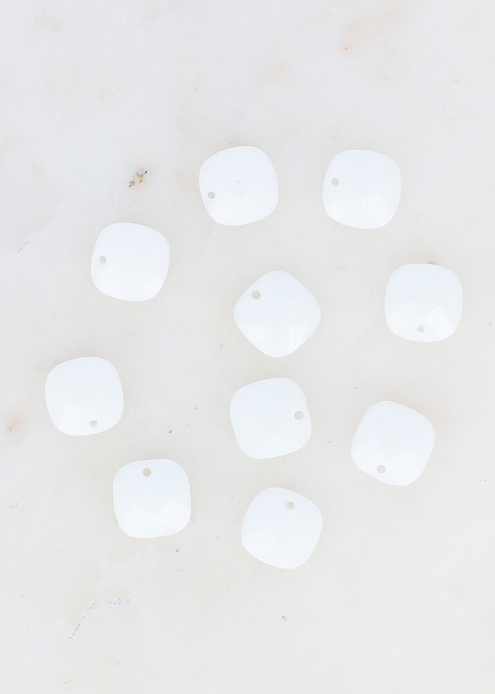 Wholesaler Ikita Paris - Set of 10 square pearls in glass pasta