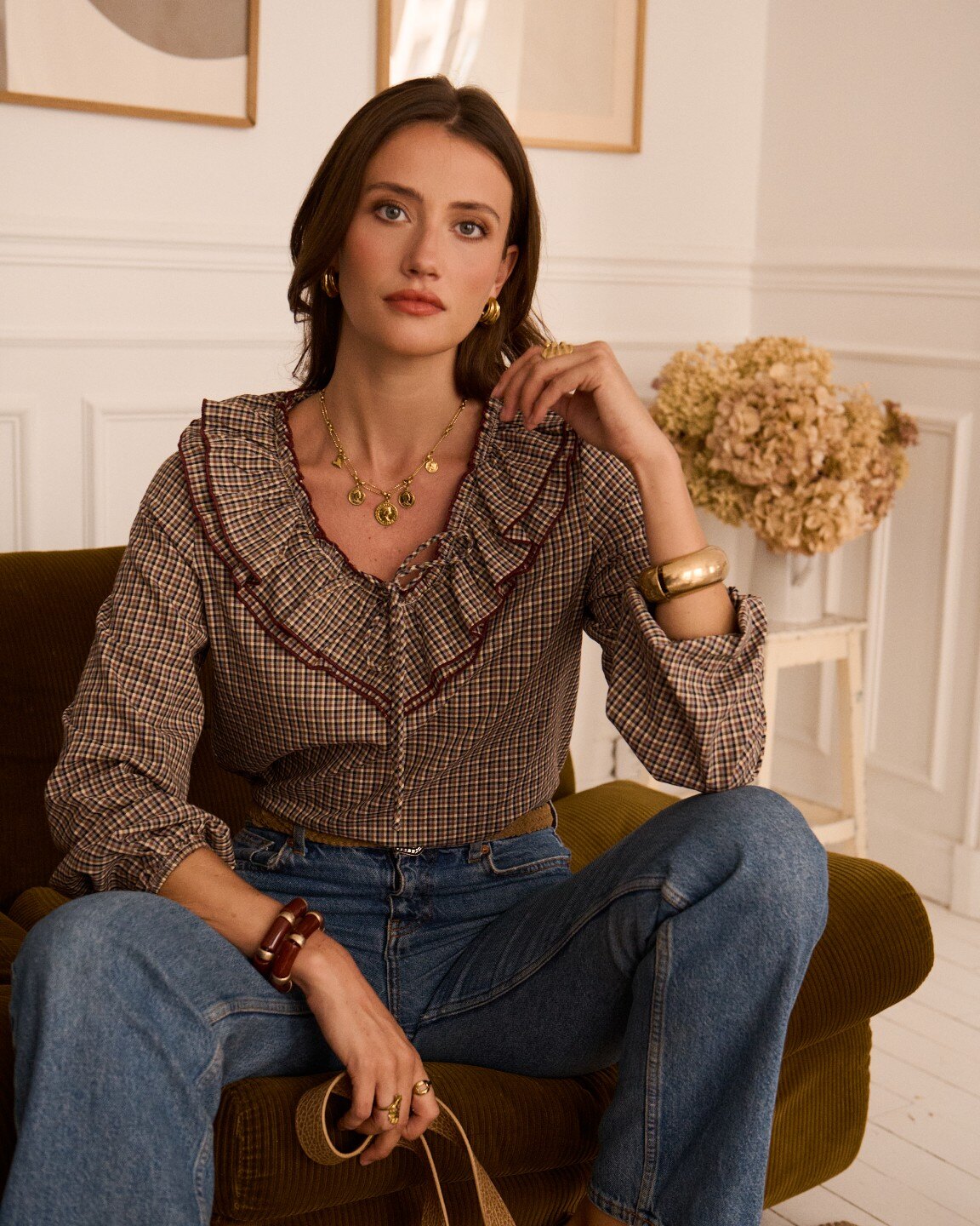Wholesaler In April 1986 - Ruffled checkered blouse.
