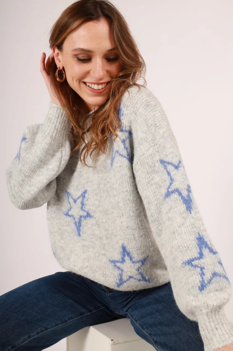 Grossiste In April 1986 - Pull en maille  – Confort et chaleur, à associer avec un jean ou une jupe .