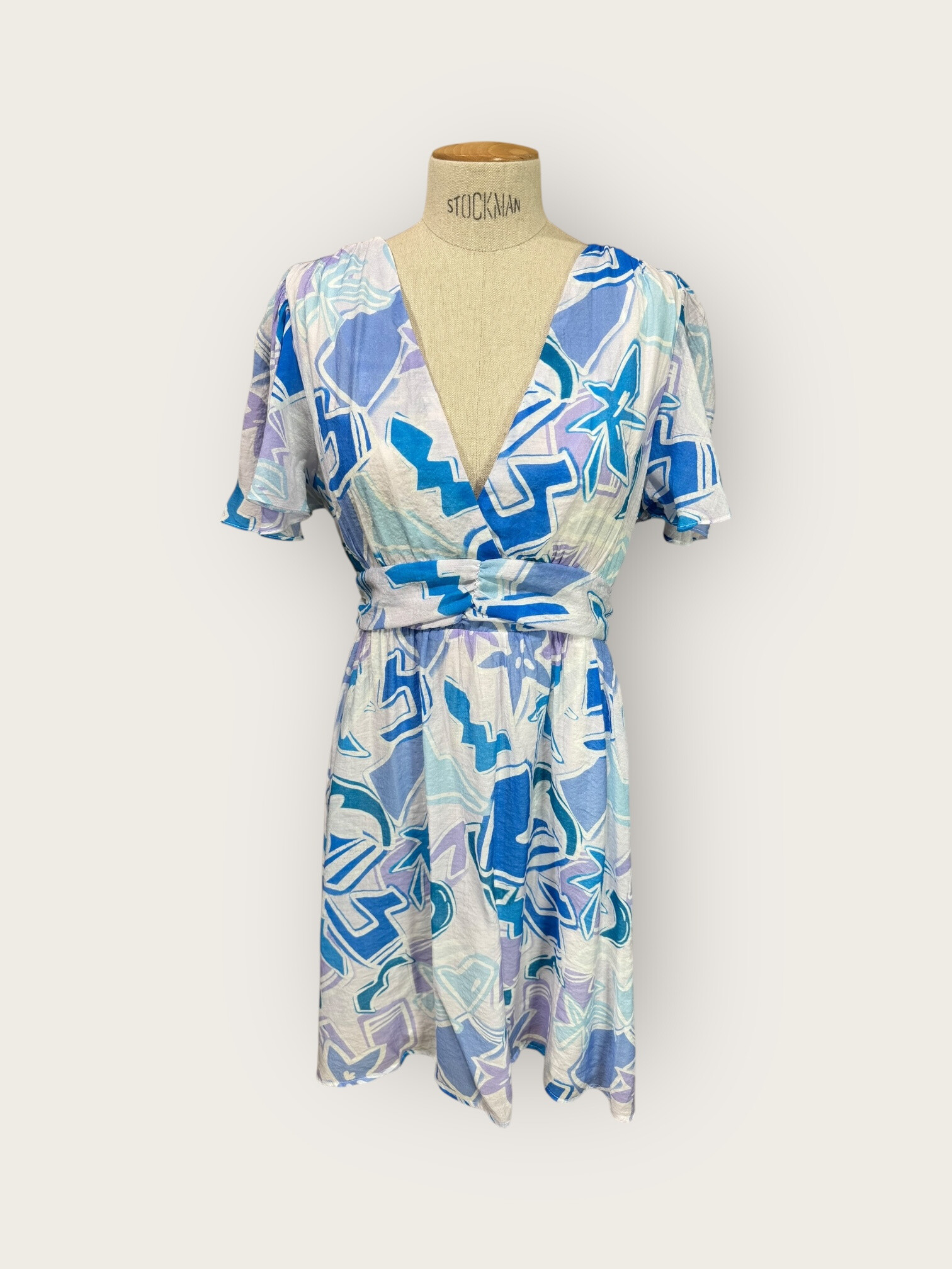 Grossiste In April 1986 - Robe courte fluide à imprimé graphique et taille ceinturée