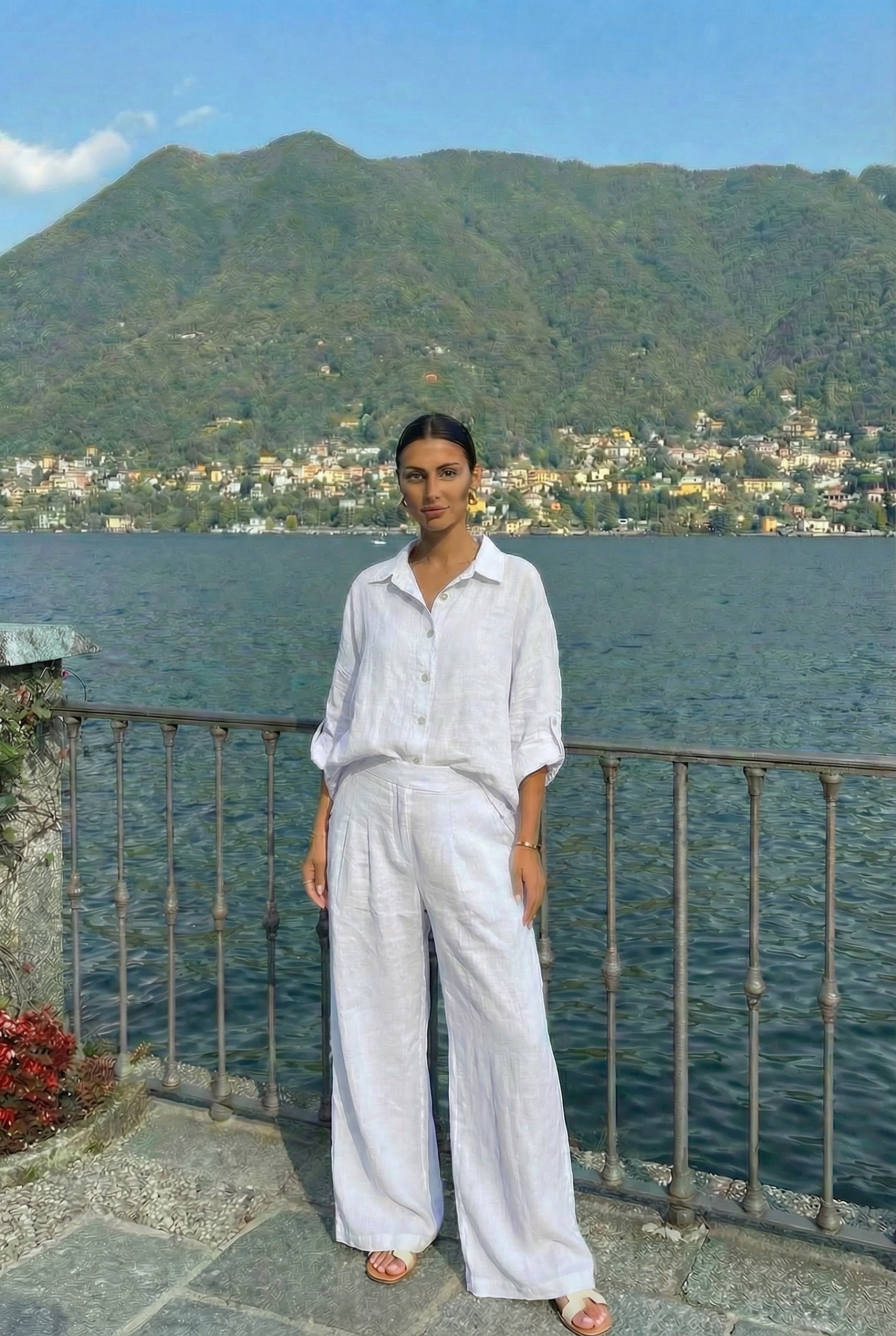 Grossista INCERTAINES - Pantaloni in lino indossati con camicia23806 venduti separatamente