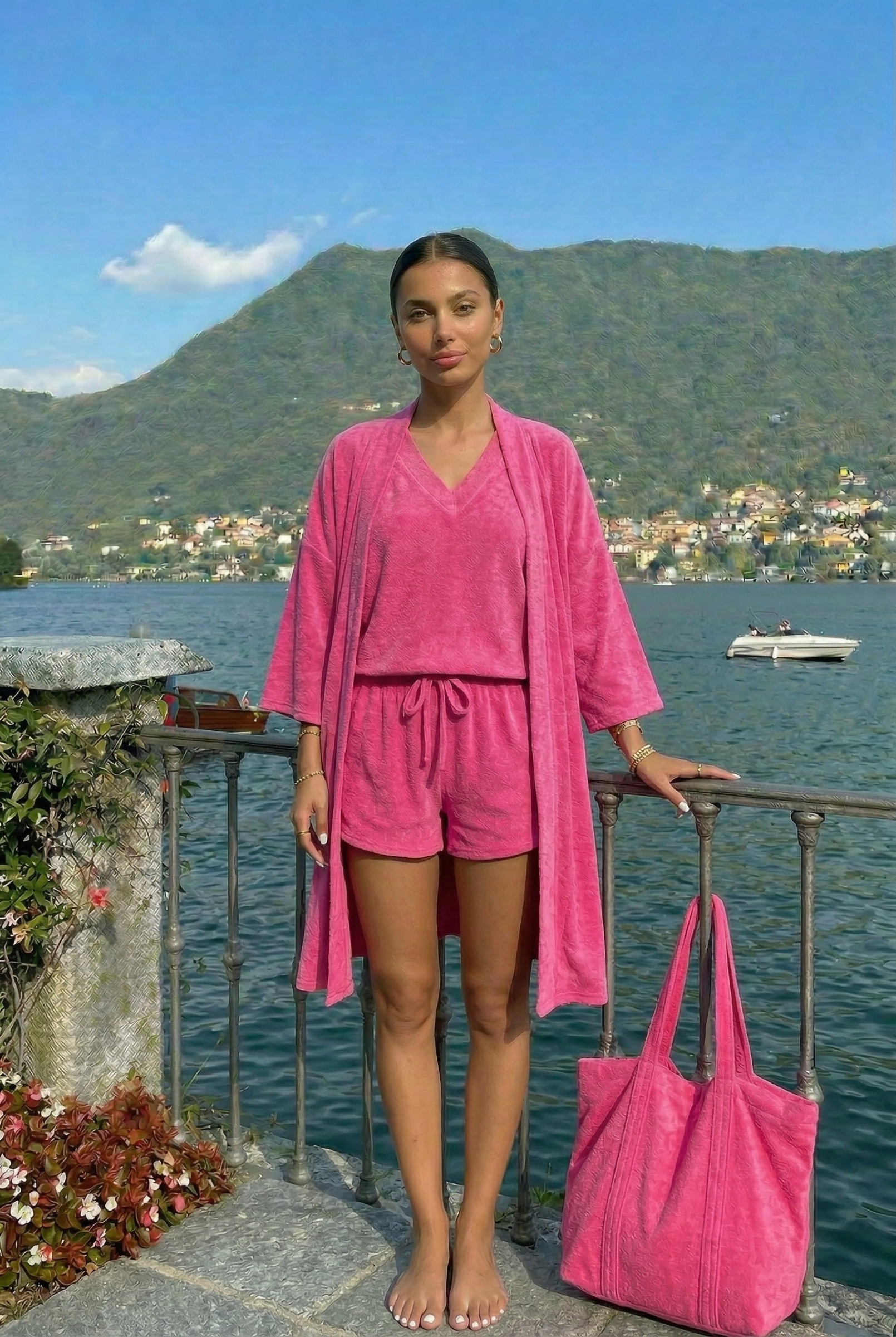 Mayorista INCERTAINES - Chaqueta De Toalla Usada Con Top Y Shorts Vendidos Por Separado