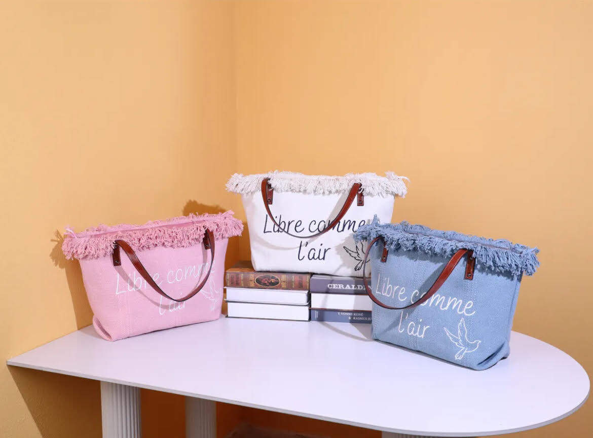 Wholesaler Ines Delaure - Zipped shopping bag "free as air"