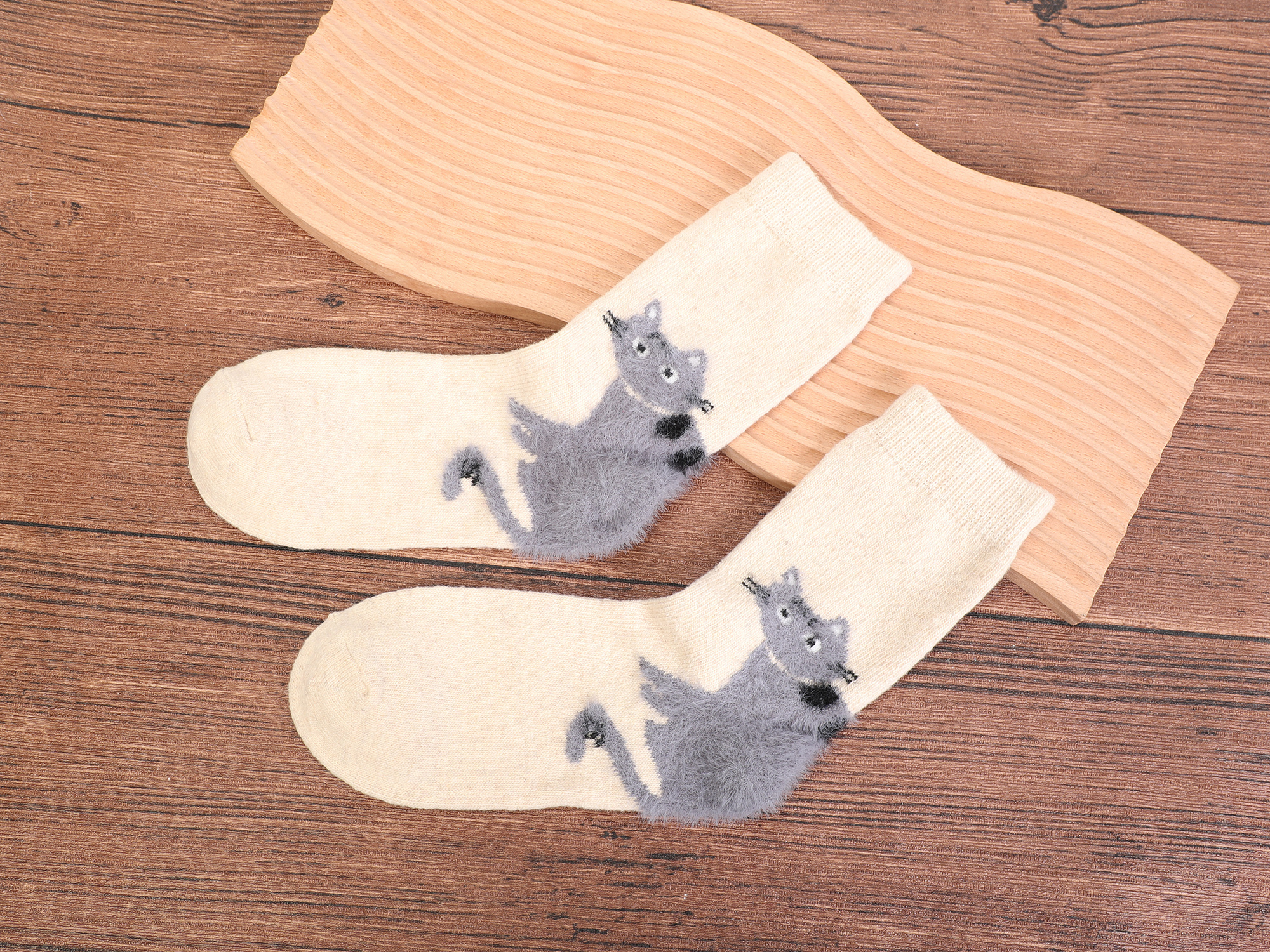 Wholesaler Ines Delaure - Thick socks with cat and bear