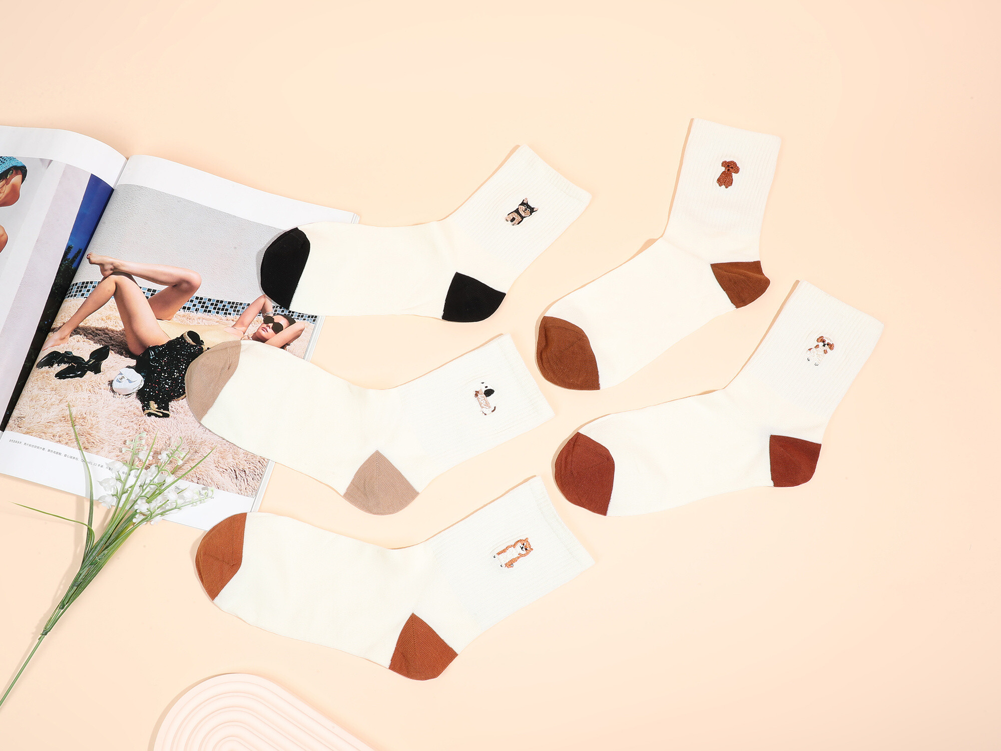Großhändler Ines Delaure - Socken mit Hunden