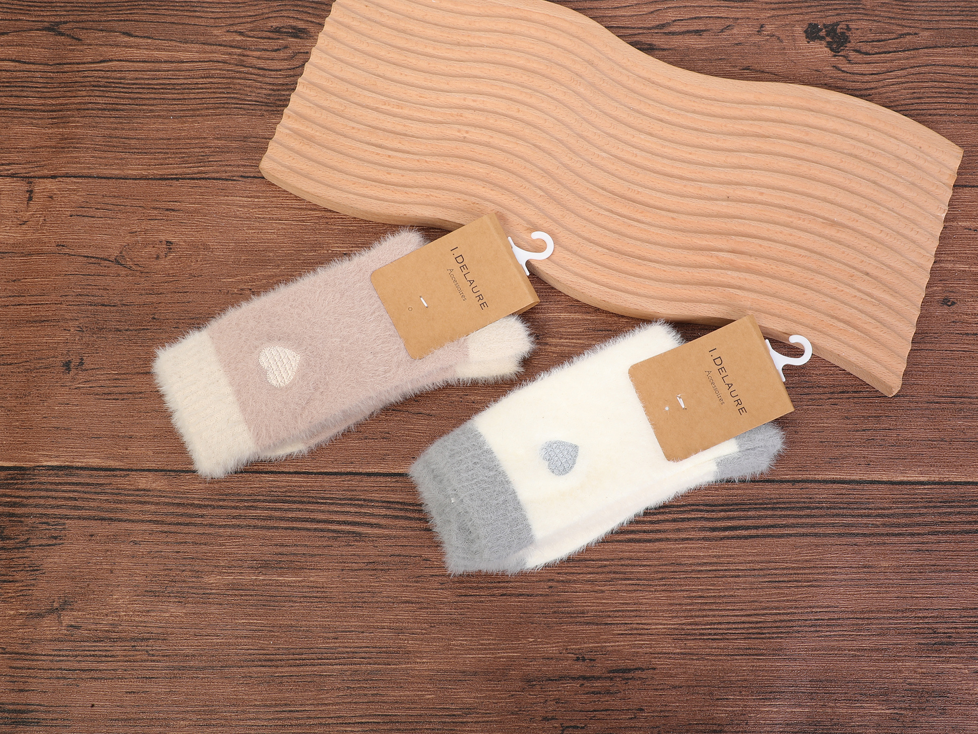 Grossiste Ines Delaure - Chaussettes épaisses coeurs