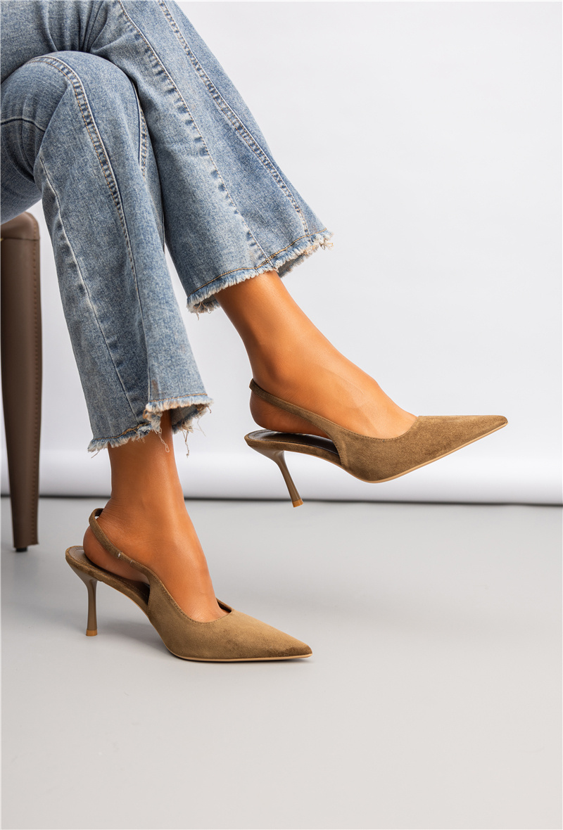 Wholesaler Inia. - Suede slingback stilettos