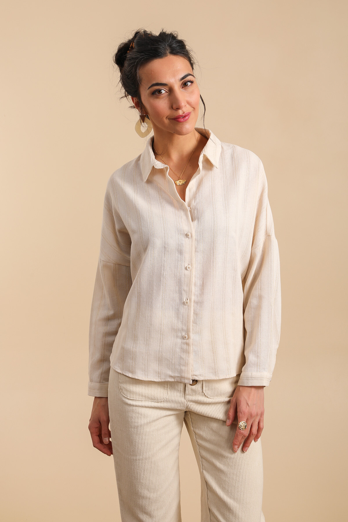 Wholesaler Inspiration Studio - Gold striped cotton shirt.