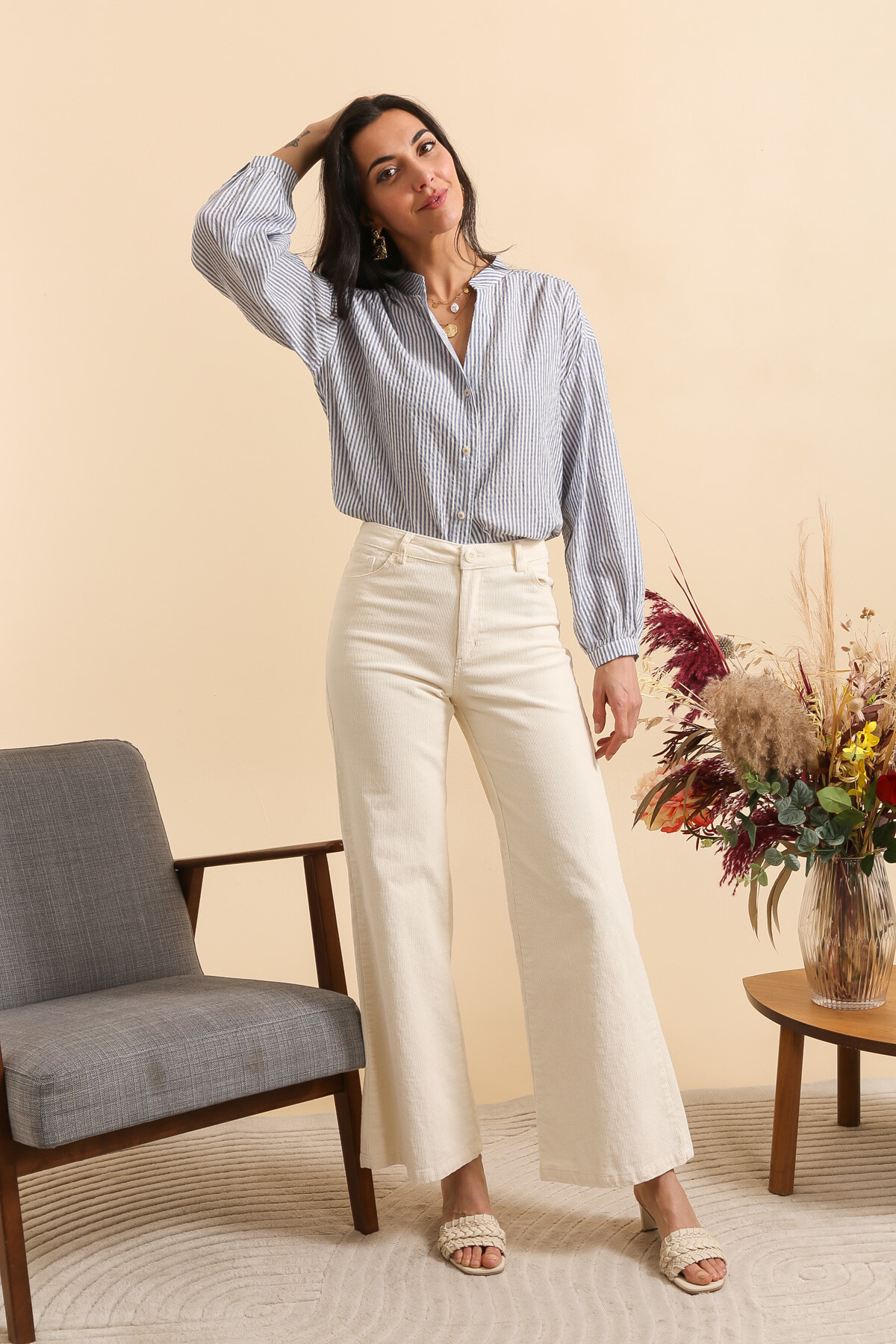 Wholesaler Inspiration Studio - Flowing striped cotton shirt.