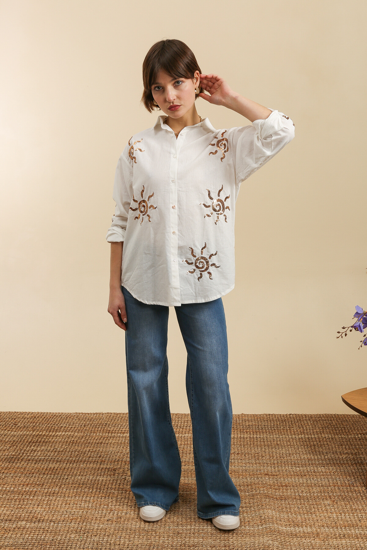Wholesaler Inspiration Studio - ? Long sleeve in Cotton embroidered sun?