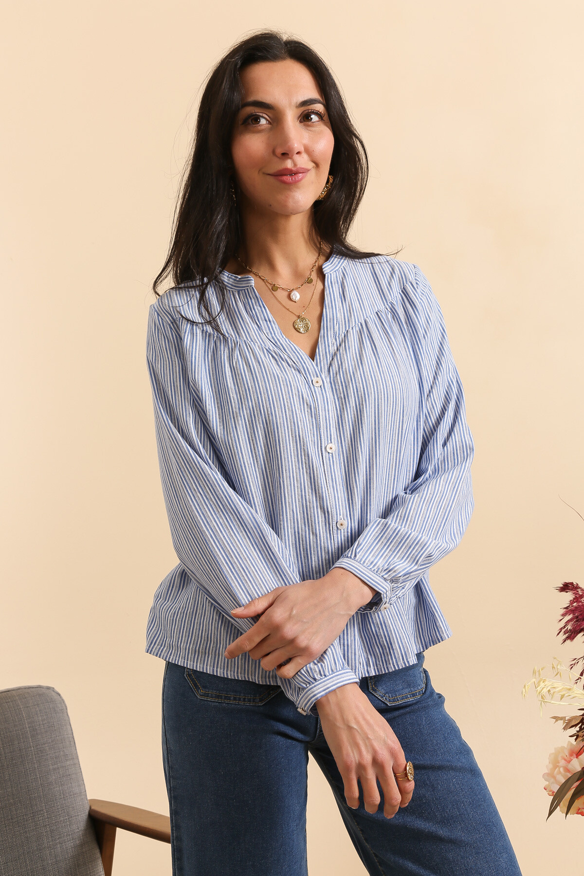 Wholesaler Inspiration Studio - Striped cotton shirt.