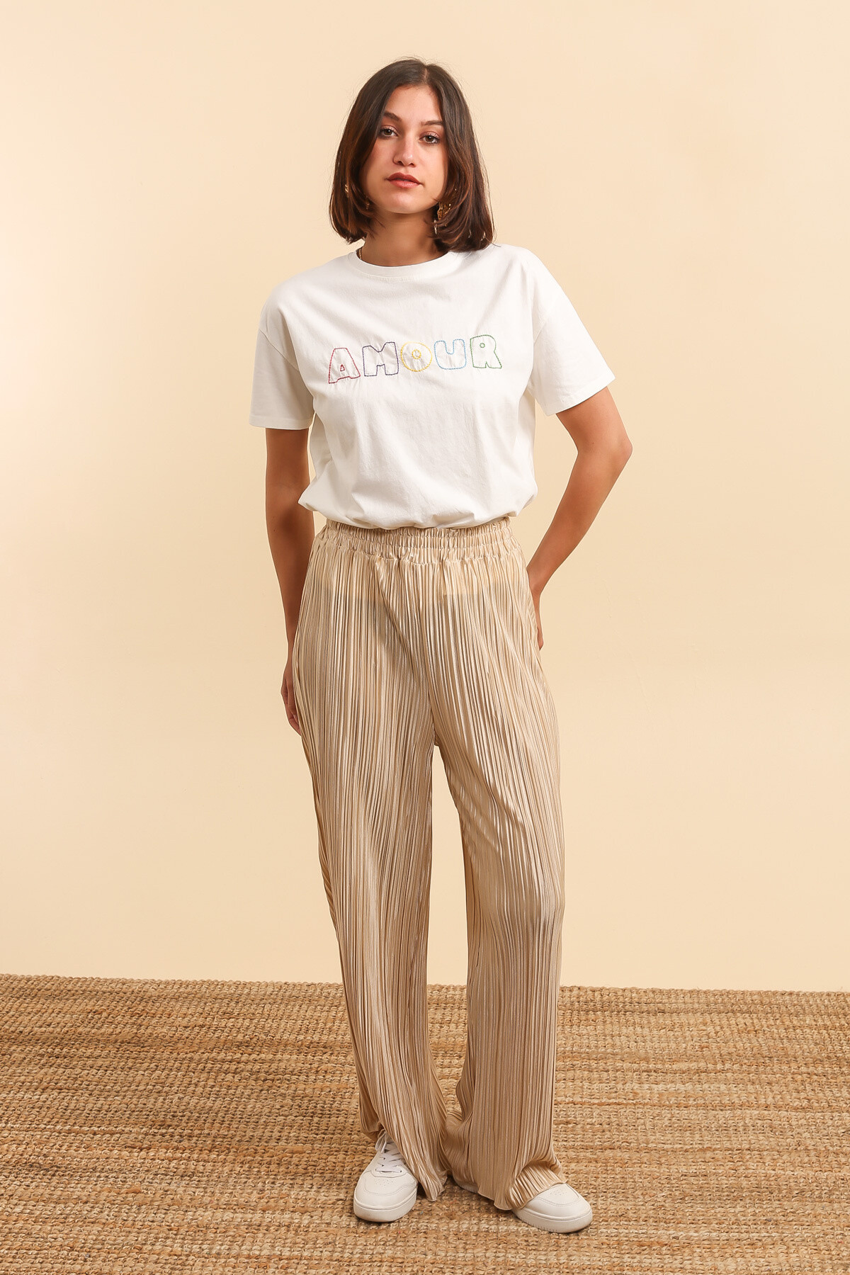 Wholesaler Inspiration Studio - ✨ Pluid Fluid golden pants ✨